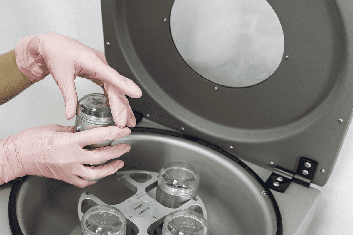 Top Features to Look for in a Centrifuge for Pathology Labs