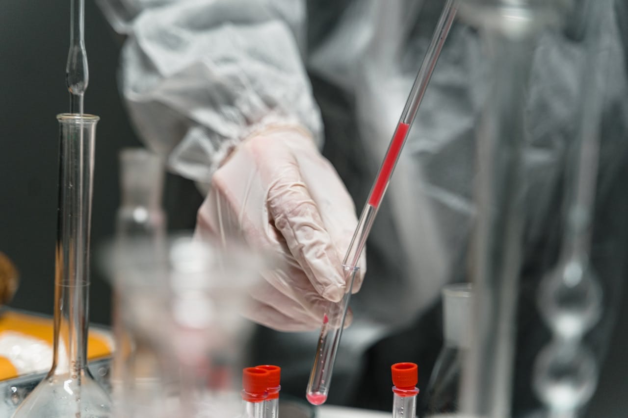 Types of Fixative in Histopathology Explained