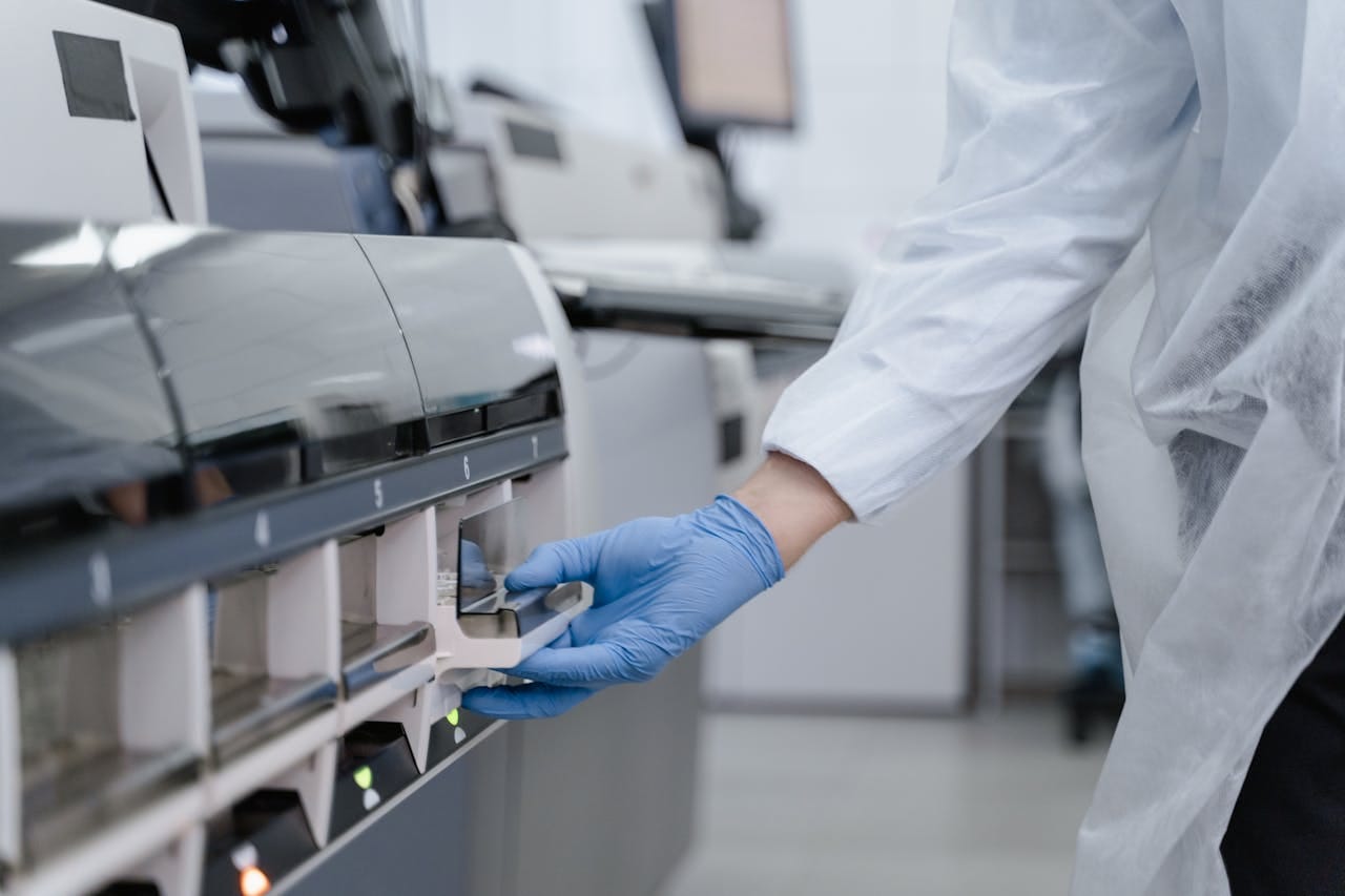 What it Quality Control in Laboratories: Why It Matters